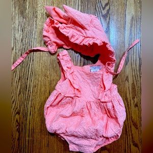 Baby girl Catherine Malandrino- One piece+ hat with ears